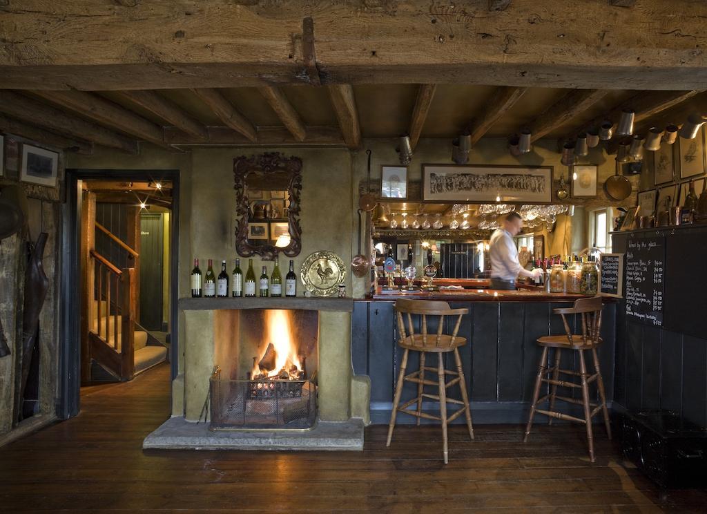 The Anchor Inn Lower Froyle Exteriör bild